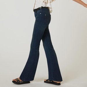 PILCRO Demilune Bootcut Jeans